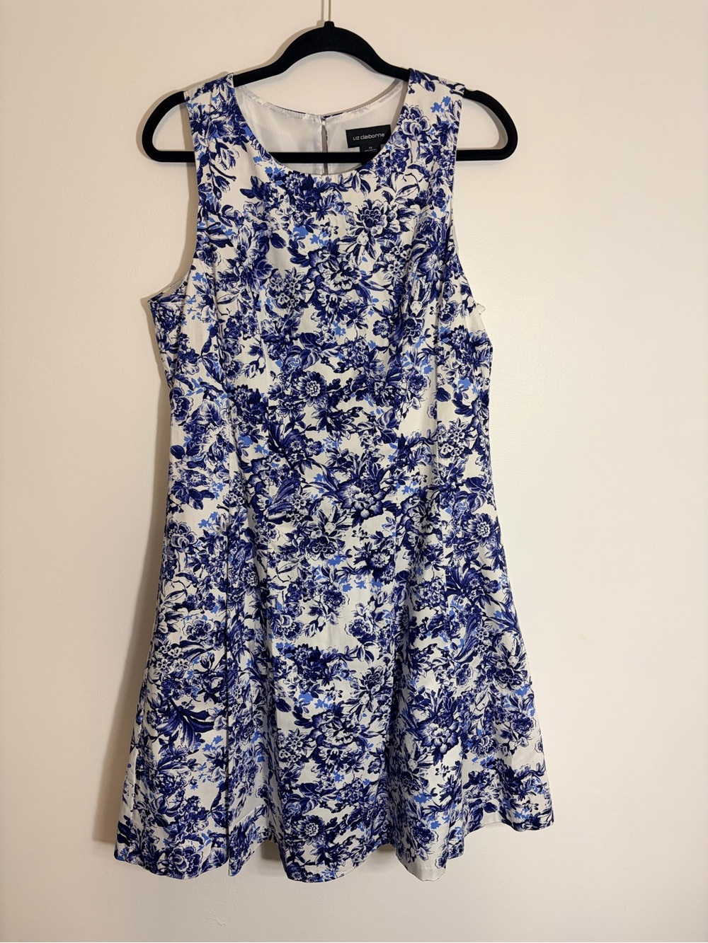 Liz Claiborne White and Blue Floral Fit-and-Flare Dress